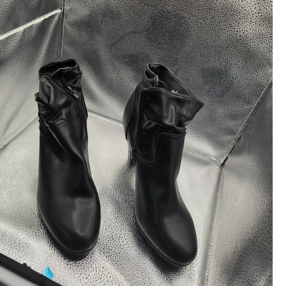 White Mountain Sharon Black Ankle Boots Sexy High Heel Buckle Booties Womens 10M